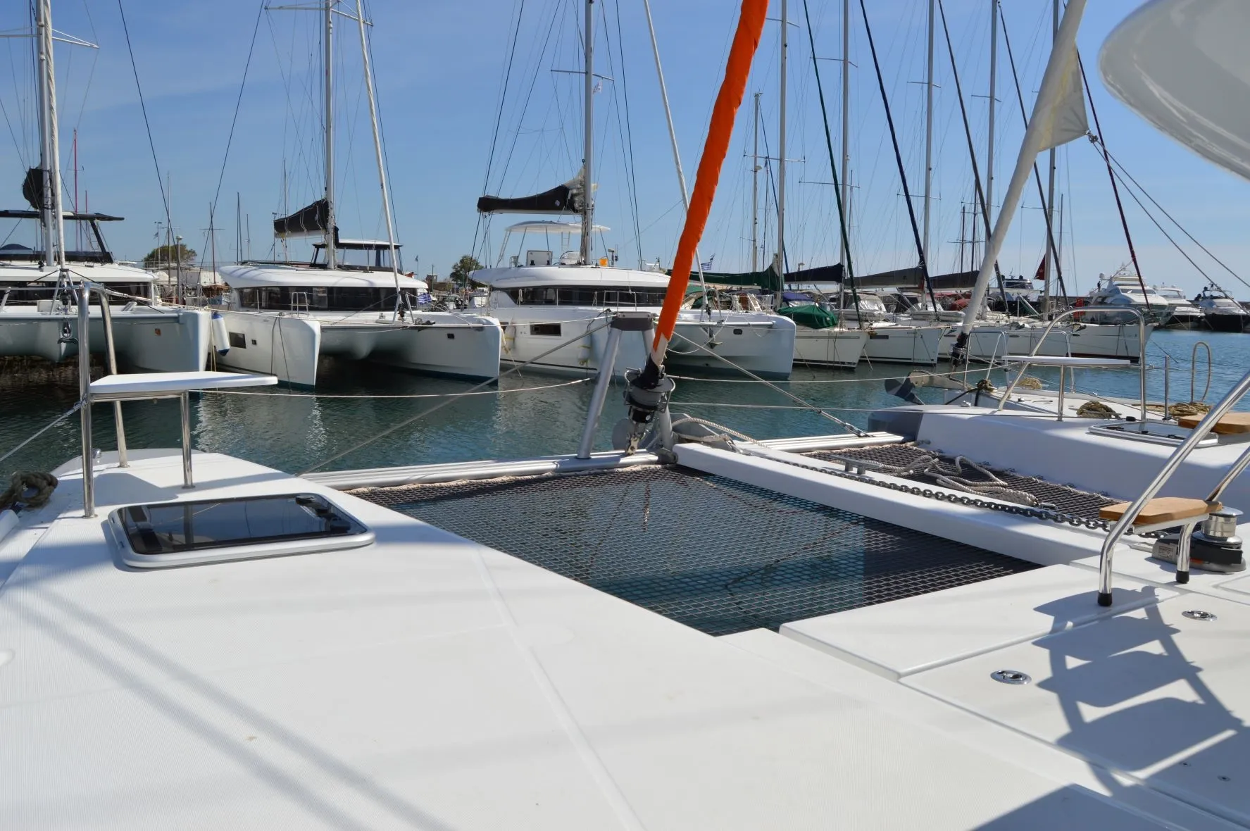 Image slide 2648
