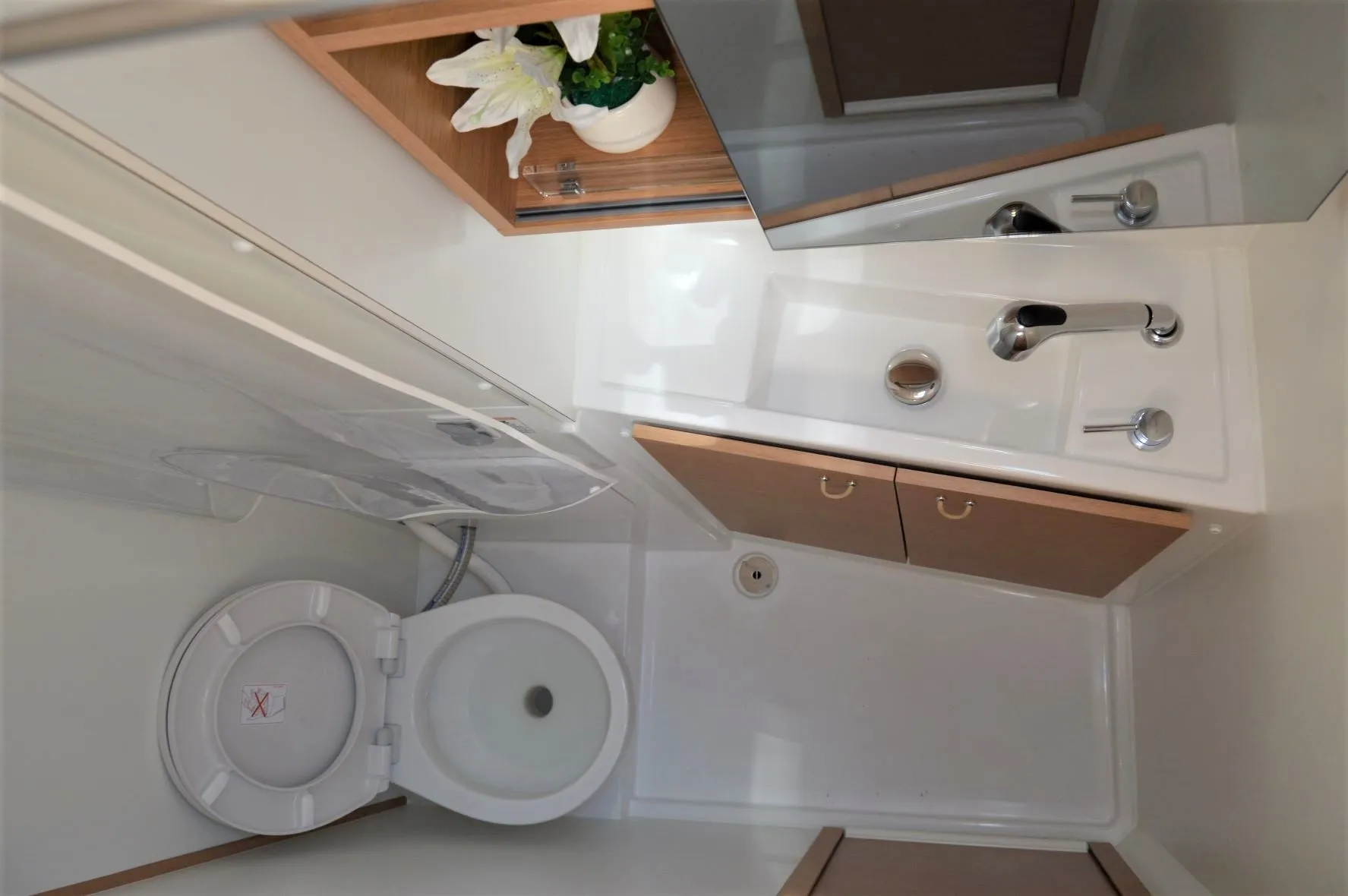 Image slide 2670