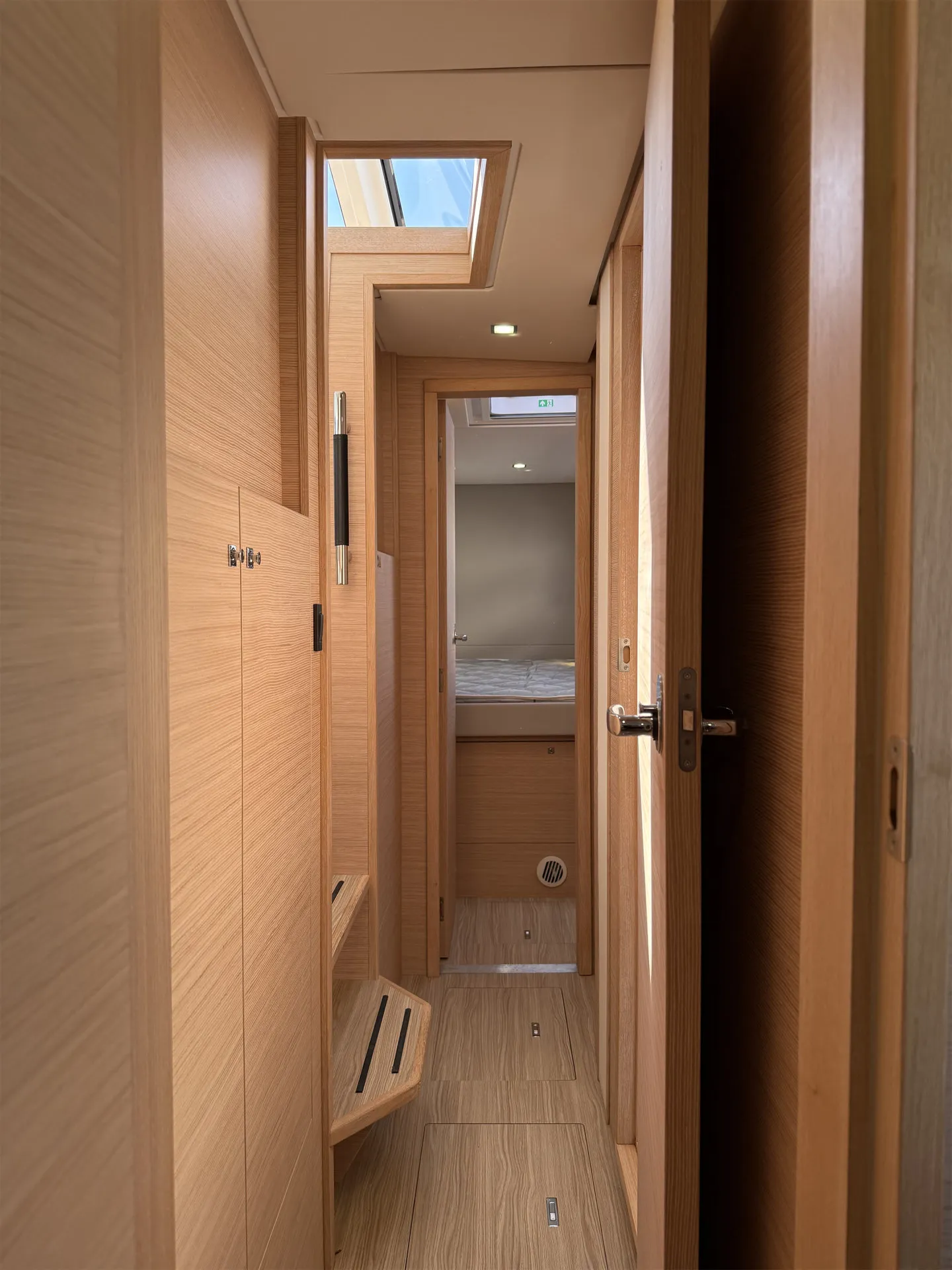 Image slide 267848