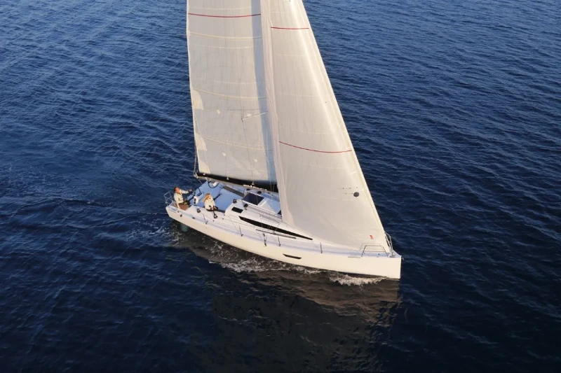 Imagem do barco Elan E4 Sky