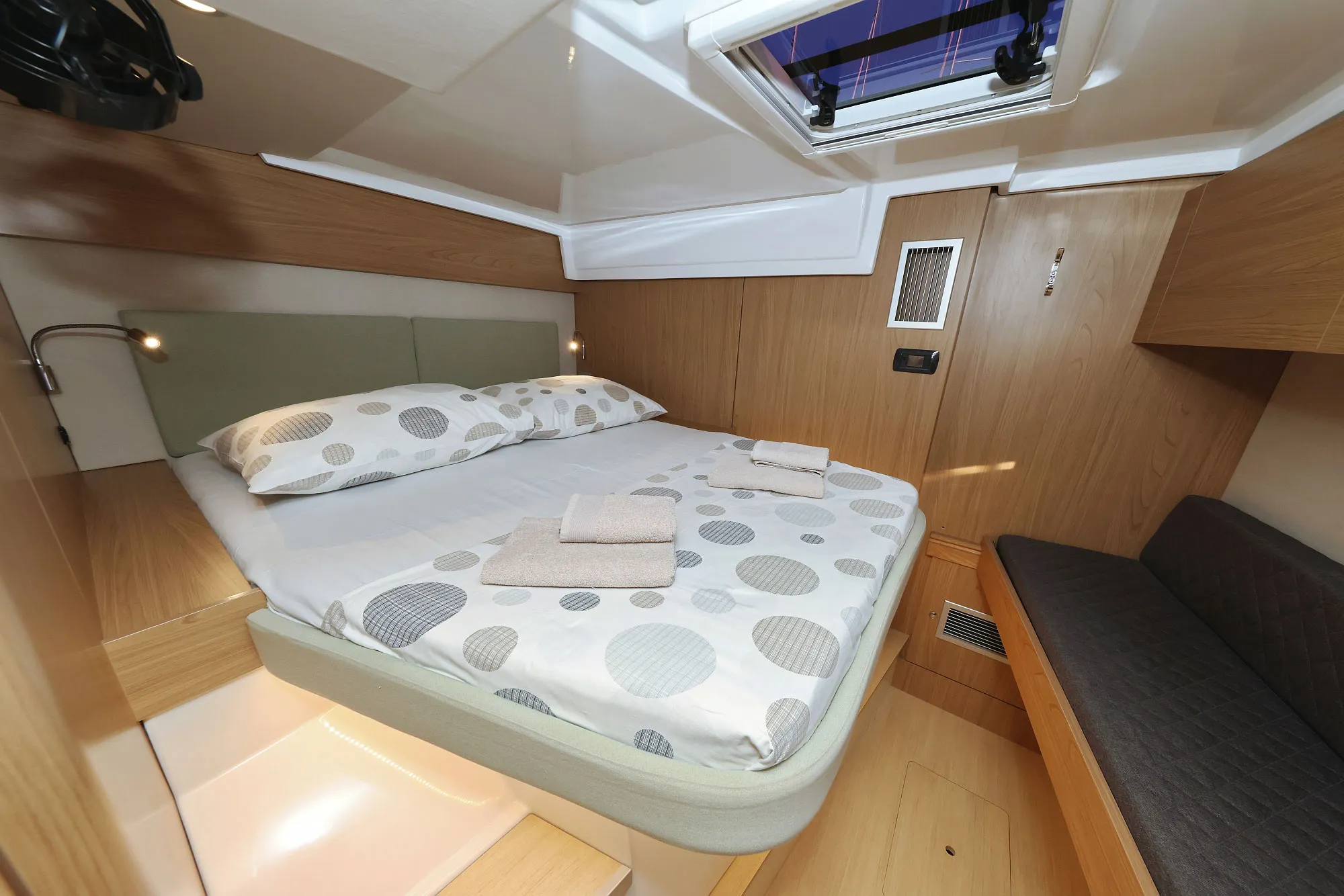 Image slide 27247