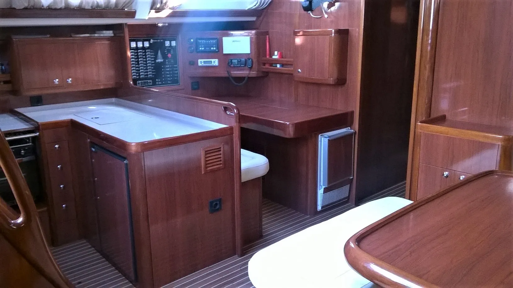 Image slide 2735