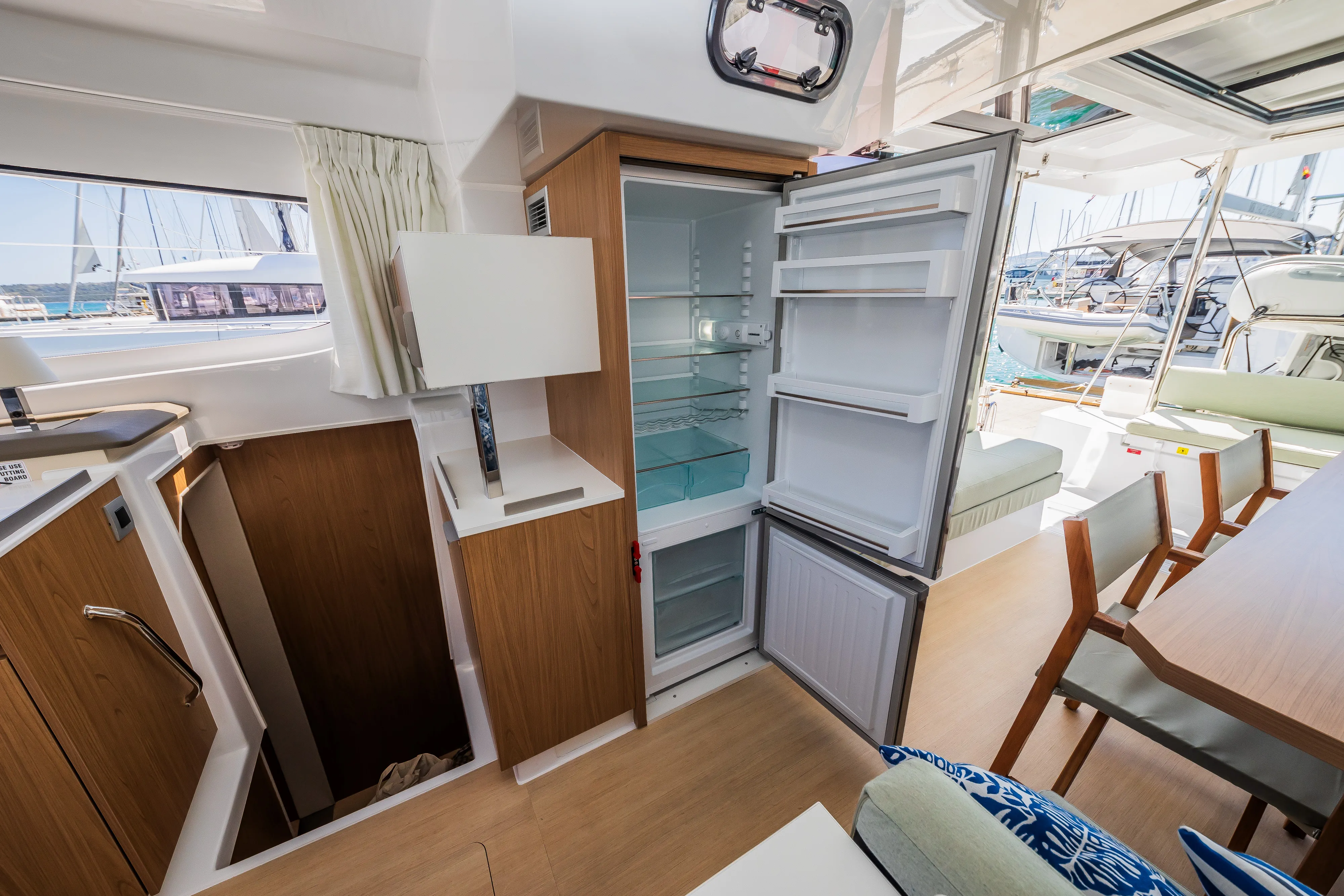 Image slide 27369