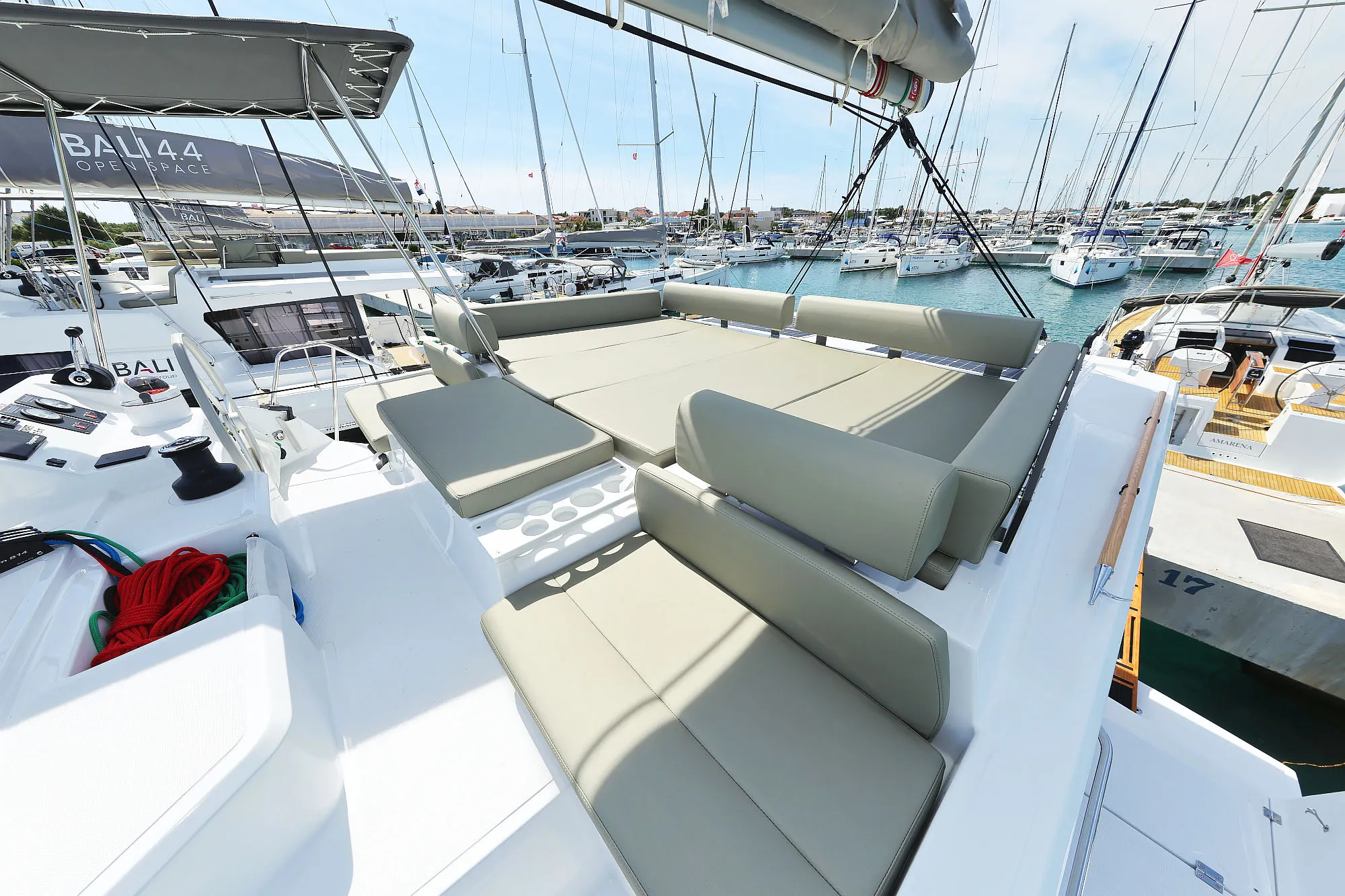 Image slide 27601