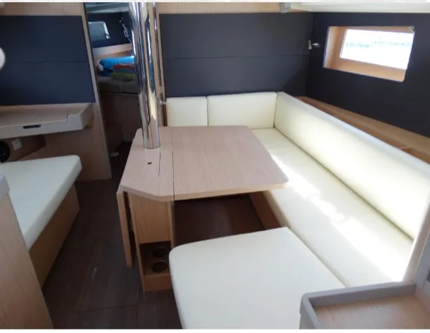 Image slide 2785