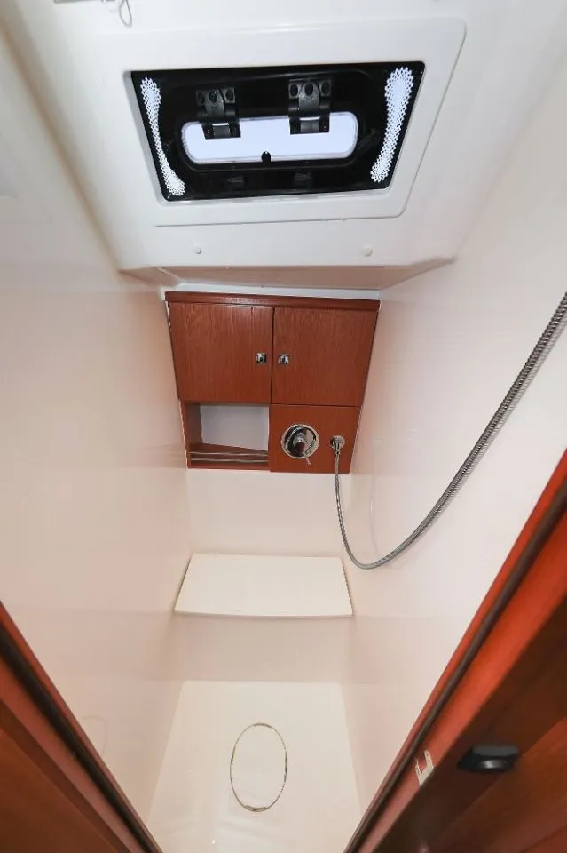 Image slide 279438