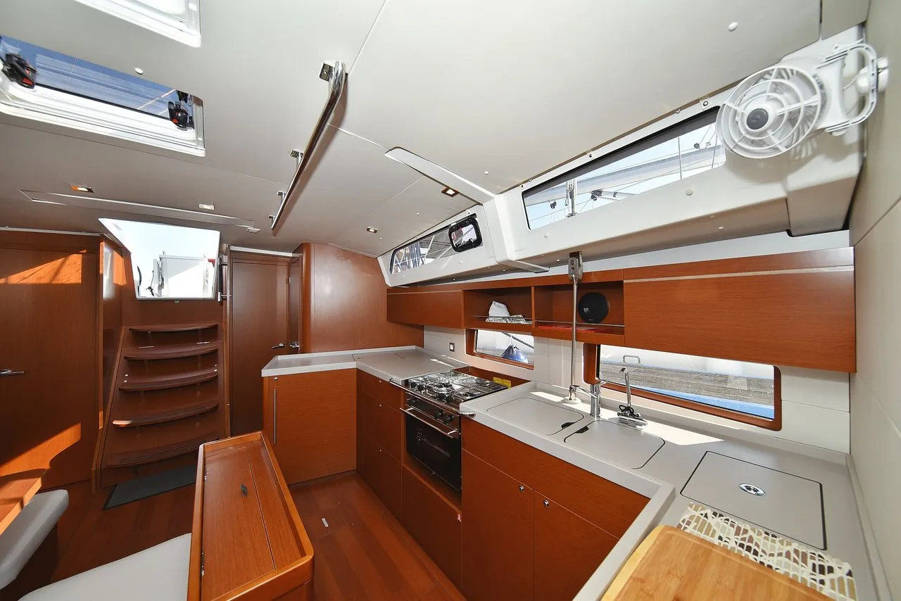 Image slide 279769