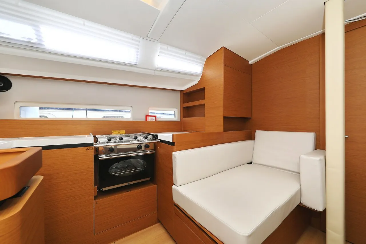 Image slide 279835