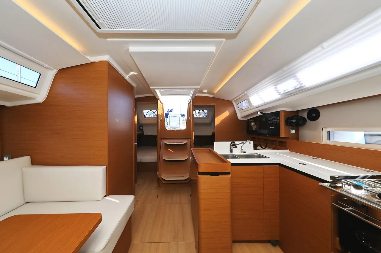 Image slide 279838