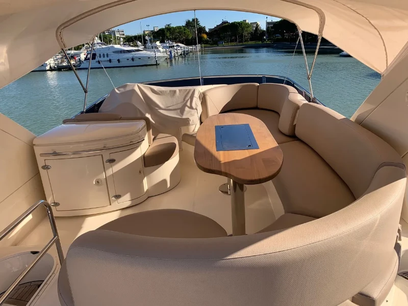 Azimut 50 Flybridge Lena boat image