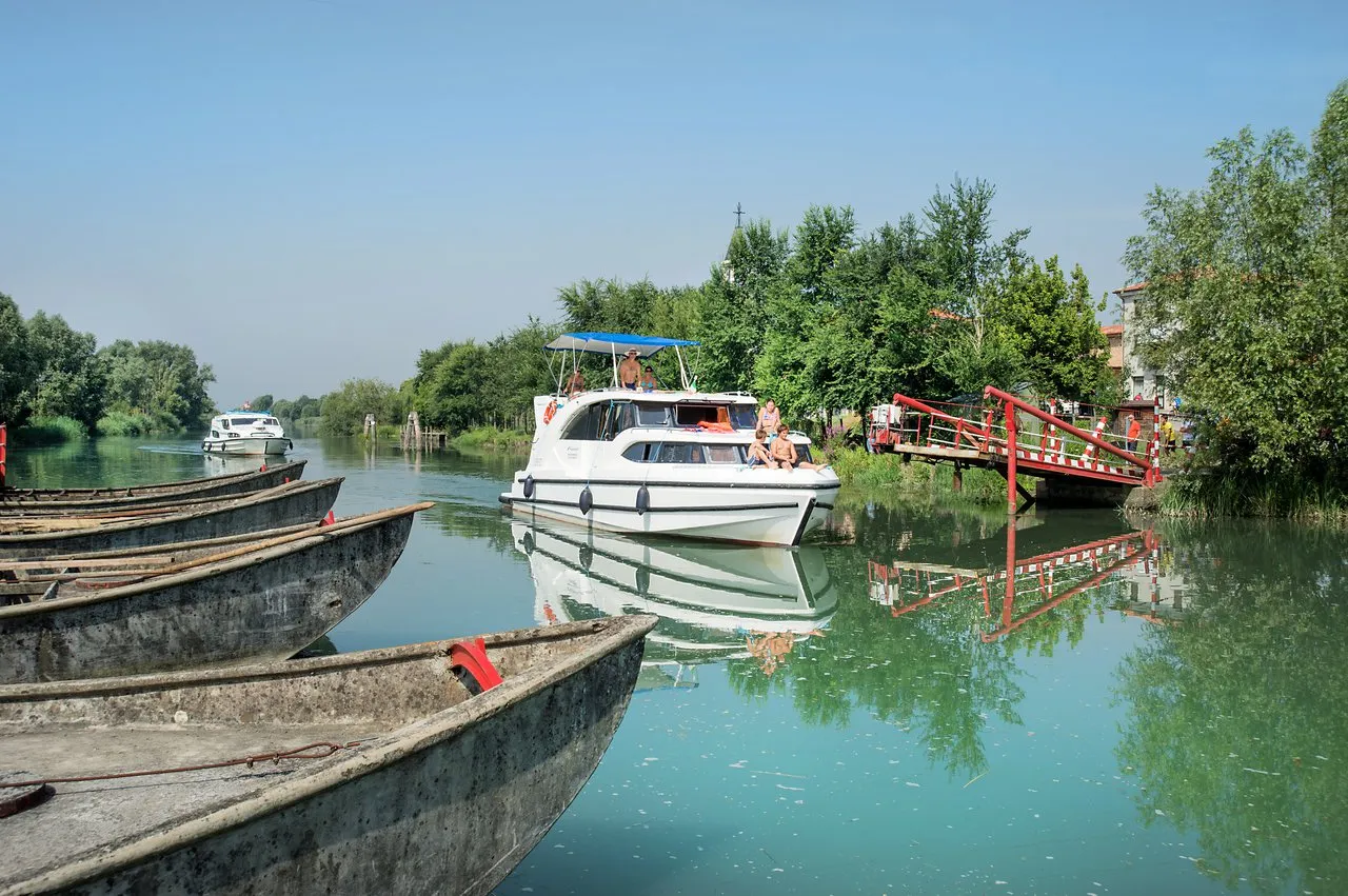 Image slide 280246