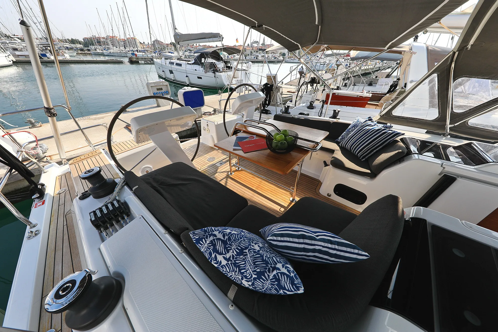 Image slide 28433