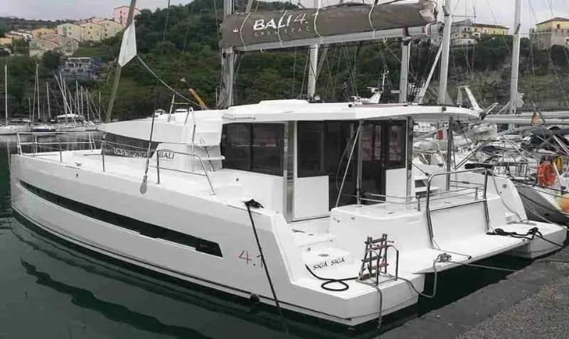 Imagem do barco Bali 4.1 Siga Siga