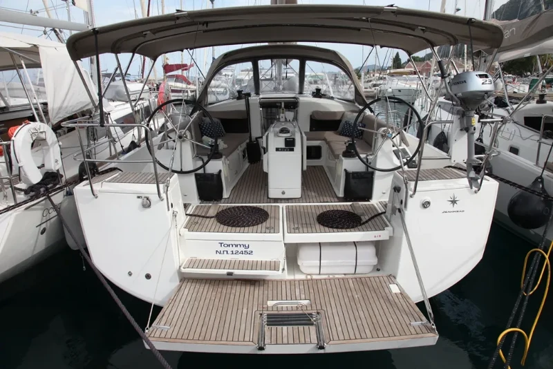 Imagen del barco Sun Odyssey 440 Tommy