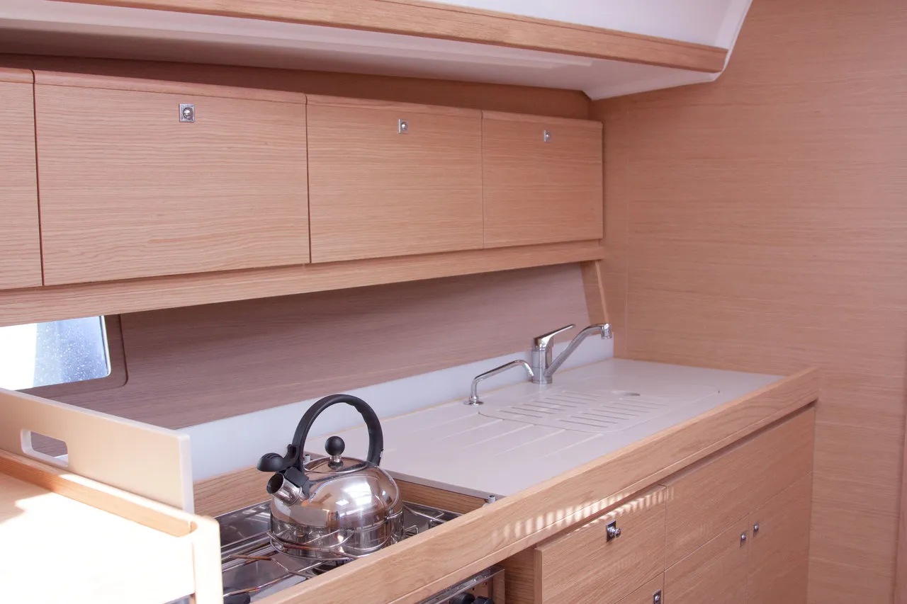Image slide 2902