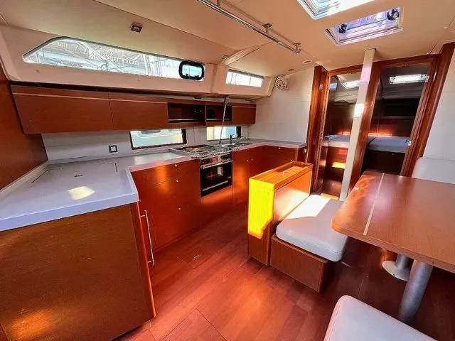 Image slide 295940