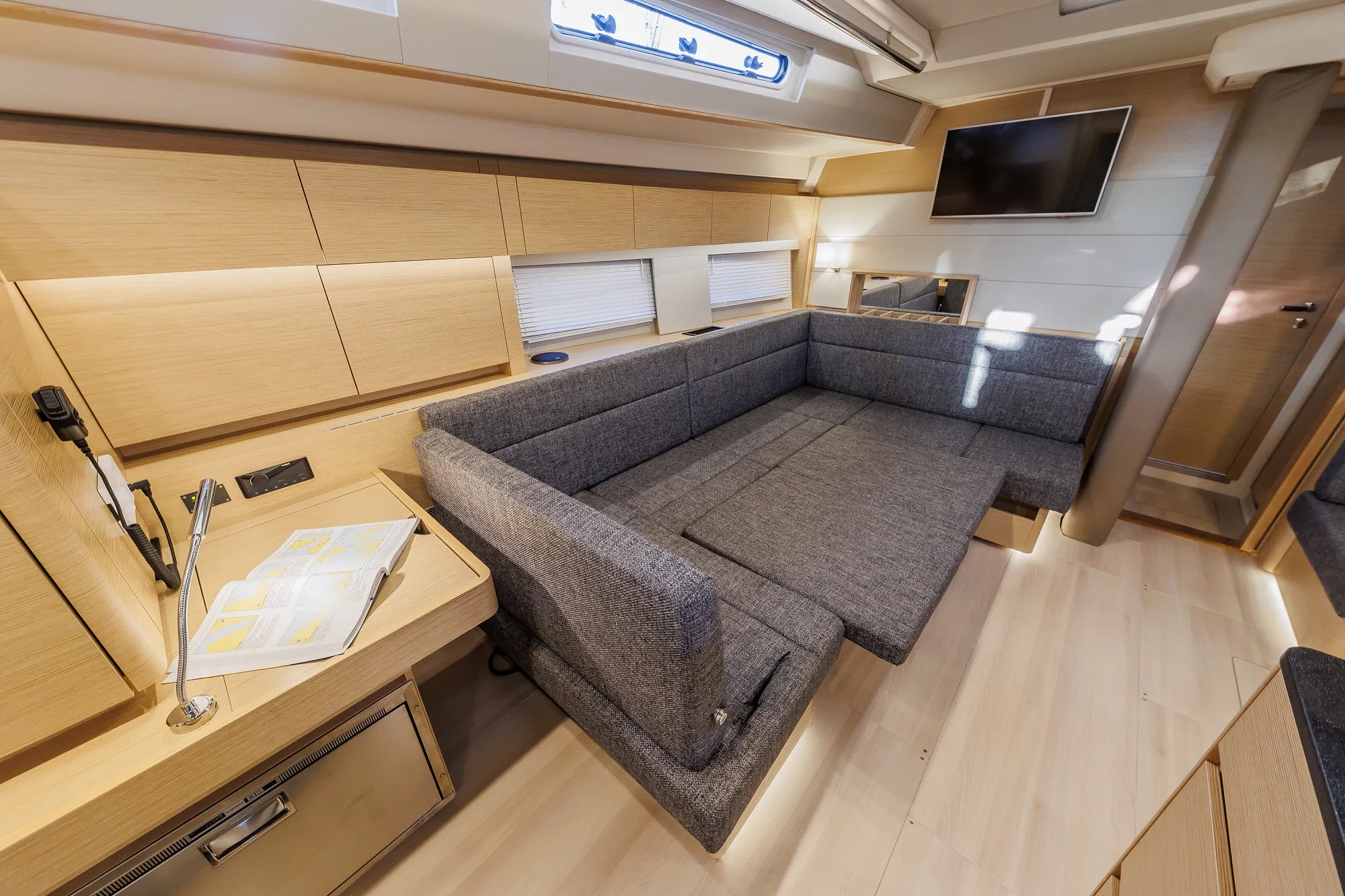 Image slide 29738