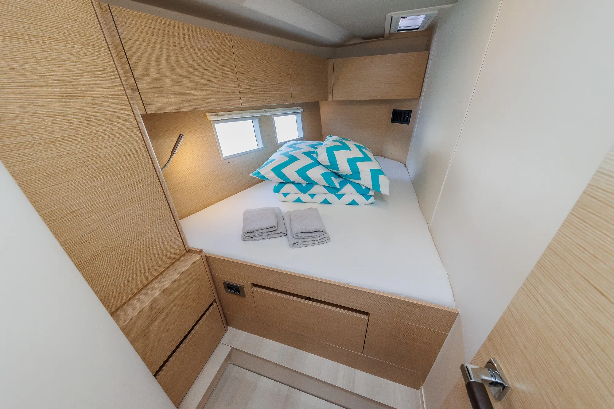 Image slide 29739