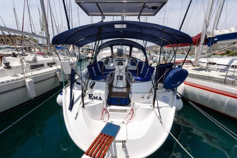 Bavaria 36 Ema boat image