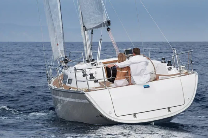 Bavaria Cruiser 33 Sea Lion boat image