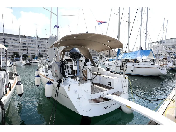 Sun Odyssey 319 Tatjana boat image