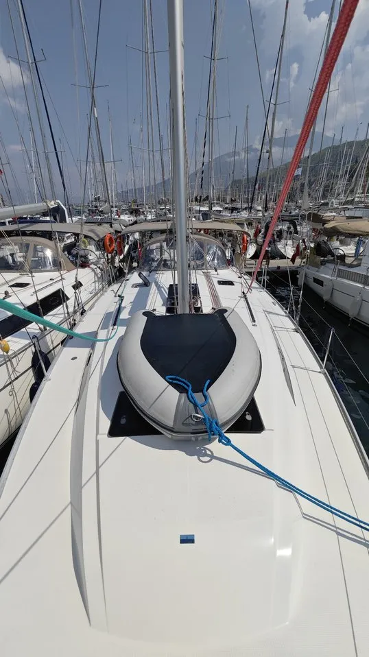 Image slide 3105