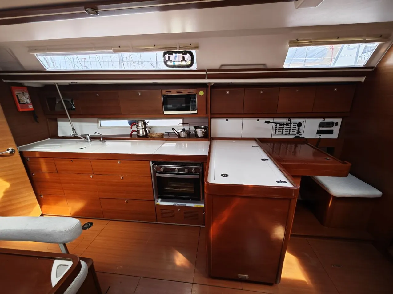 Image slide 3137