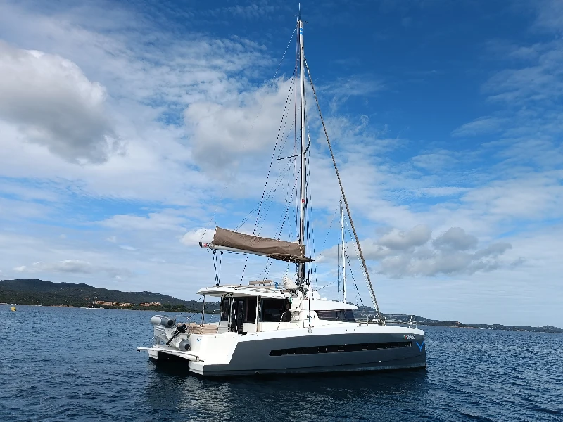 Bali 4.3 Hogwarts boat image