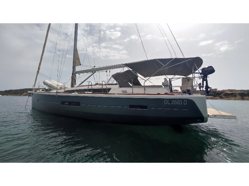 Dufour 520 Grand Large Greenleaf boat image