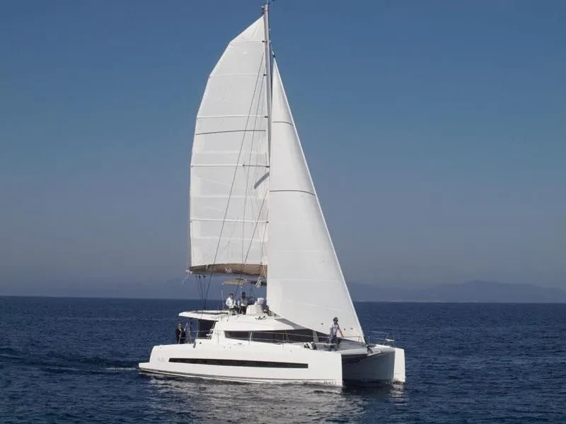 Bali 4.3 CASOAR  boat image