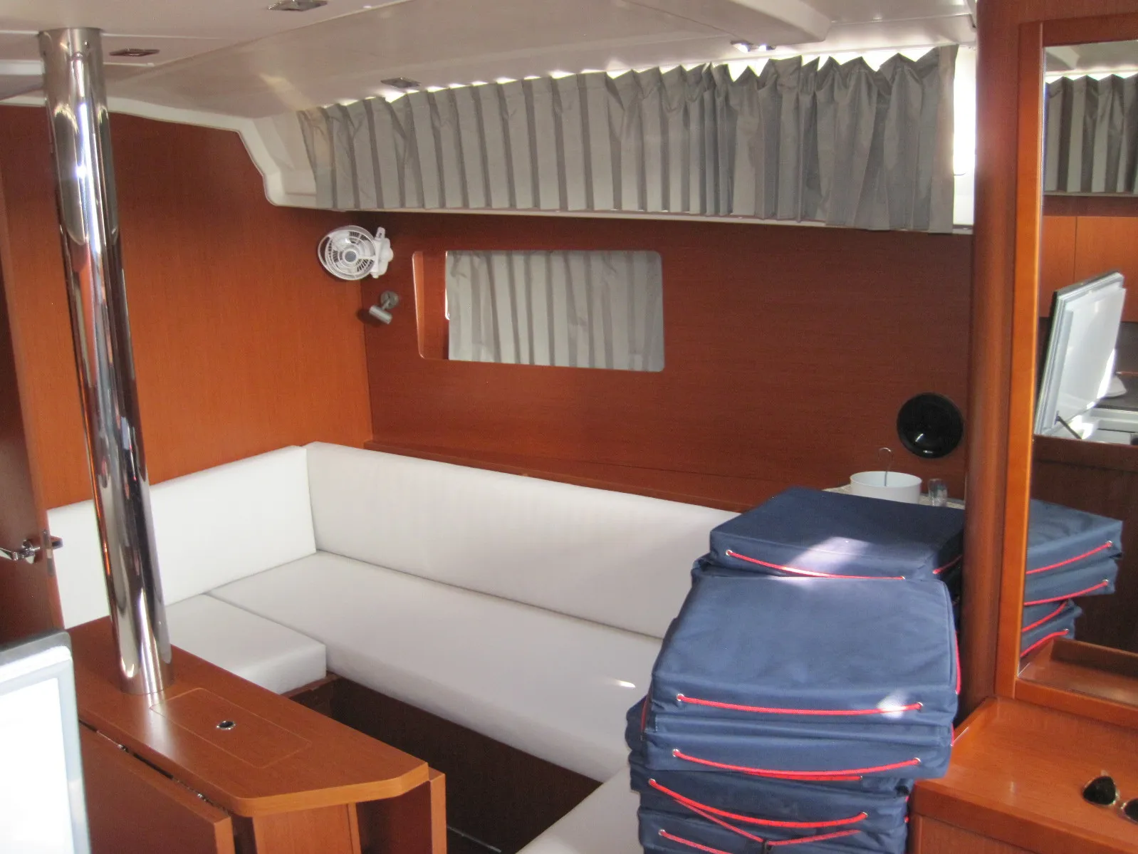 Image slide 326881