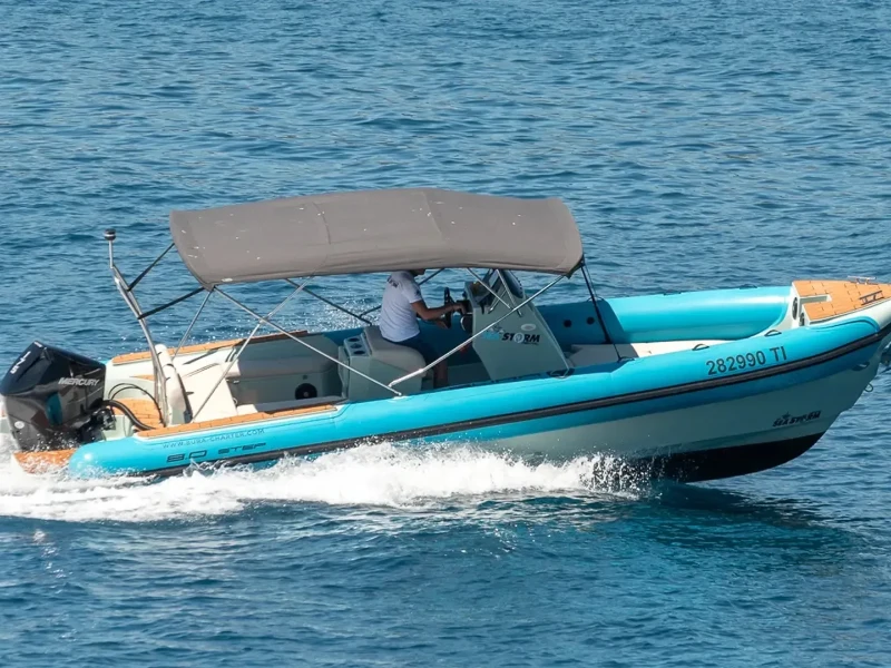 Image du bateau Motorboat Bura 8.0