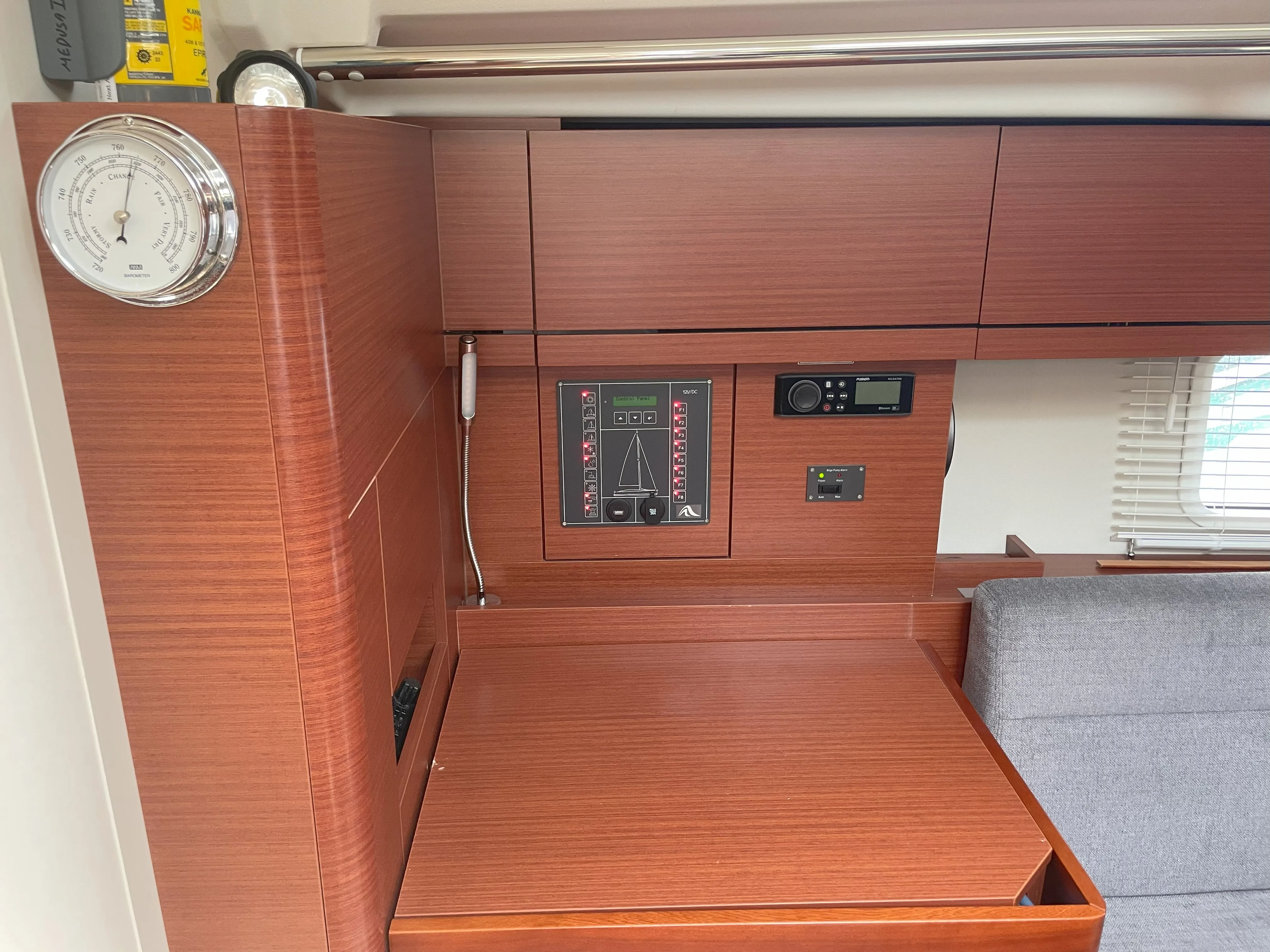 Image slide 335389