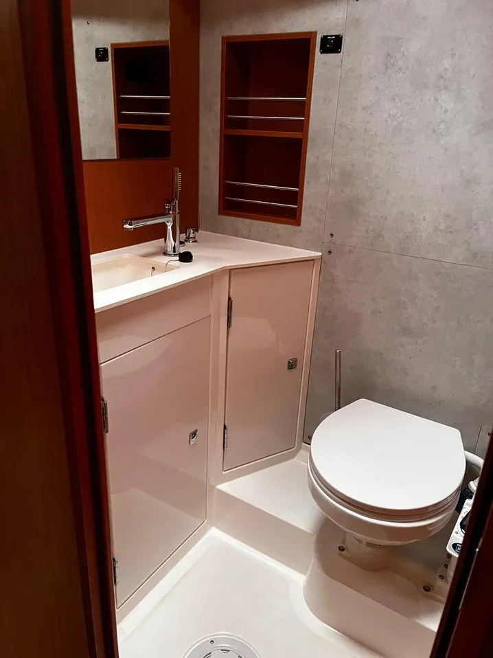Image slide 3374
