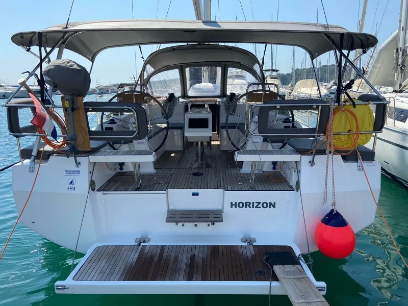Bavaria C42 Horizon boat image