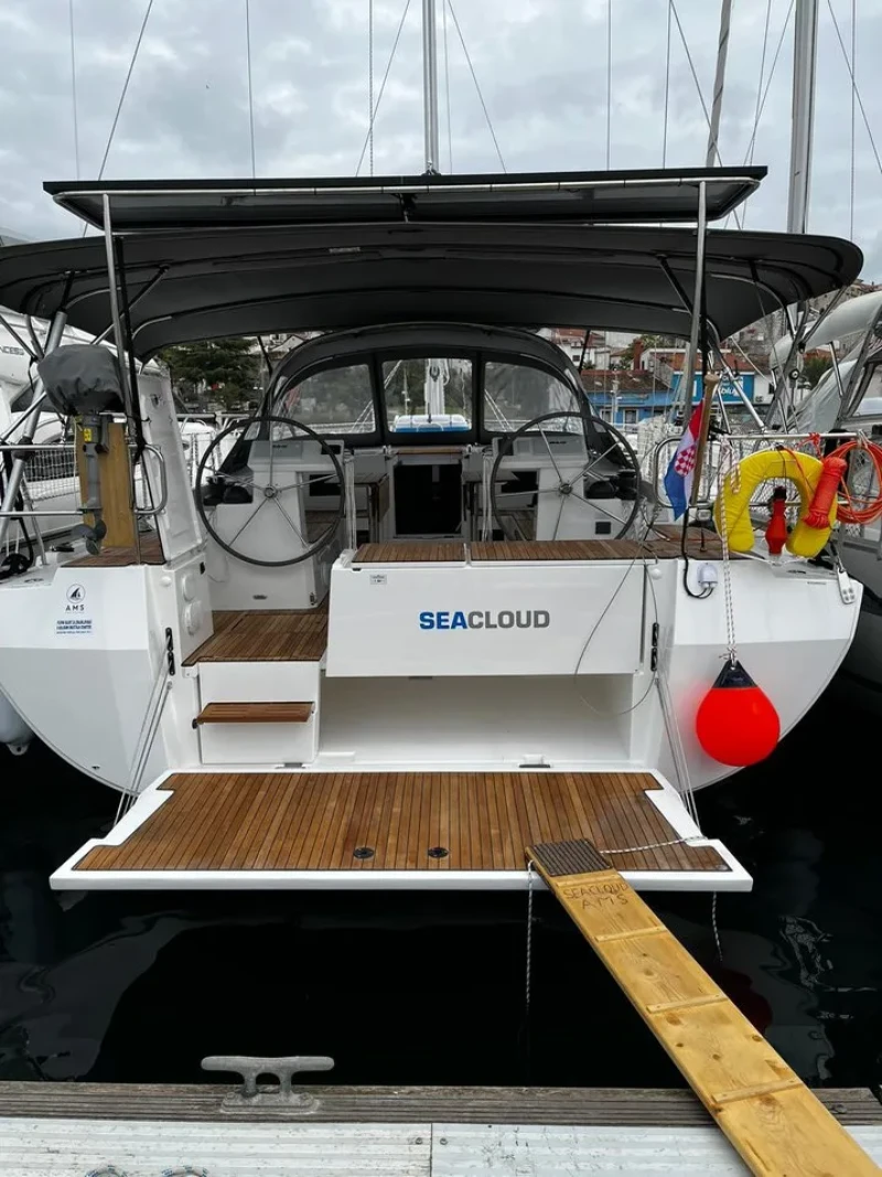 Bavaria C45 Style Seacloud boat image