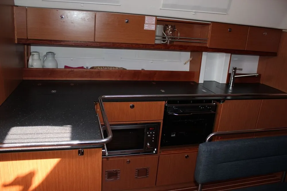 Image slide 3533