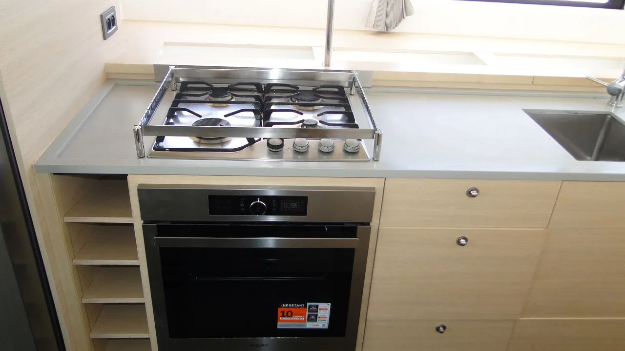 Image slide 37051