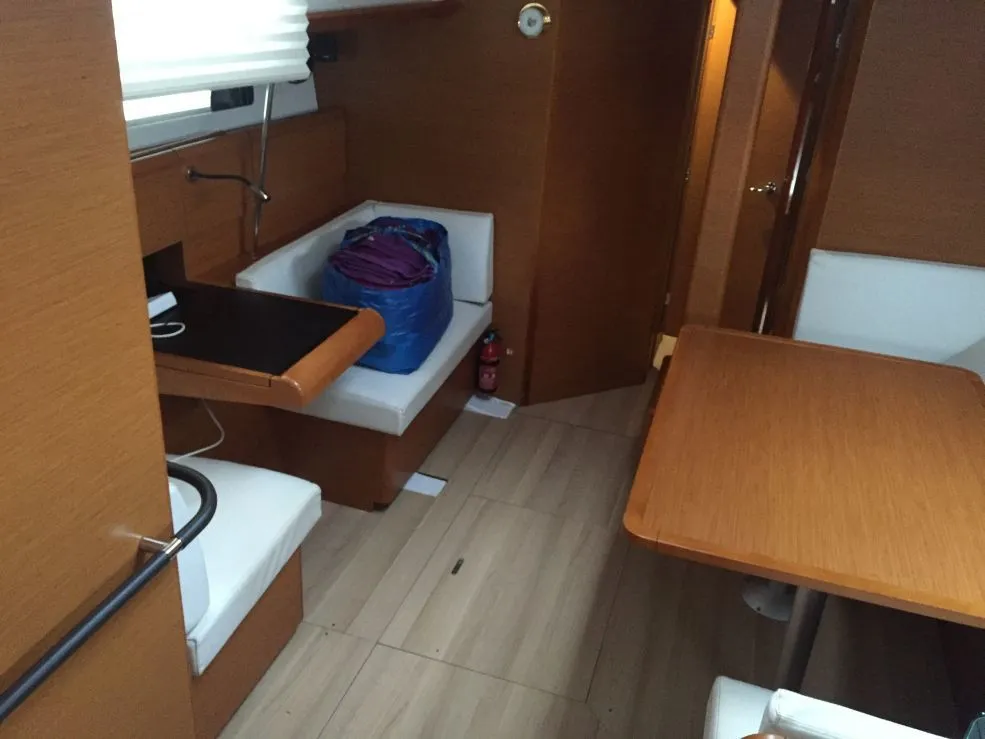 Image slide 38498