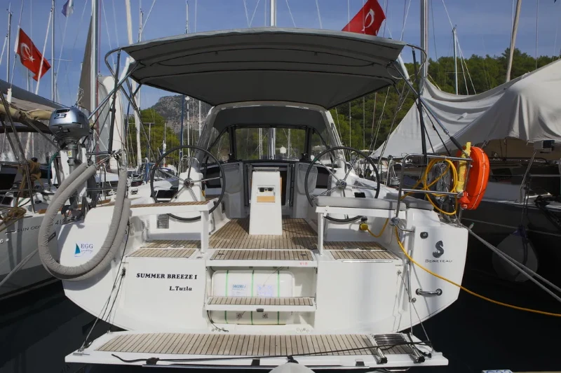 Oceanis 38.1 Summer Breeze 1 boat image
