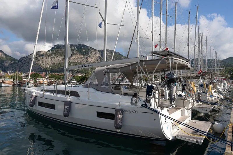 Oceanis 40.1 Mavi Mercury boat image