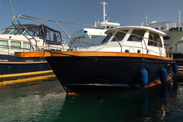 Adria Mare 38 Paola boat image