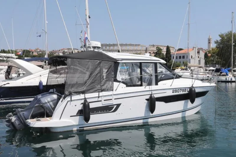 Merry Fisher 895 Ema boat image