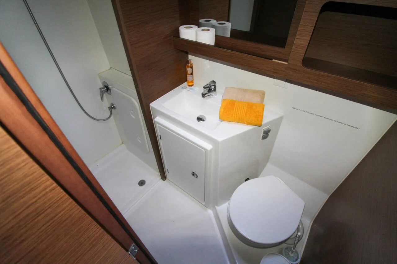Image slide 423