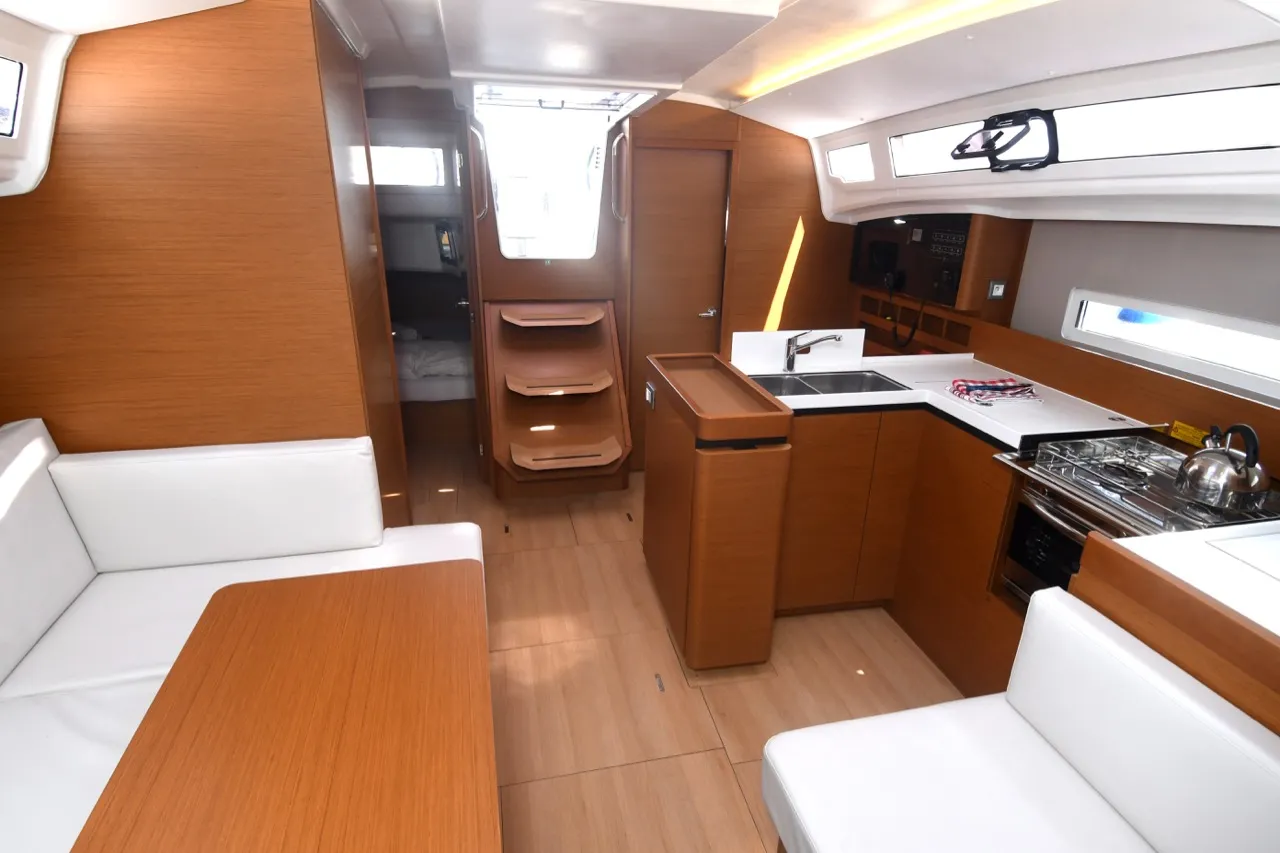 Image slide 42447