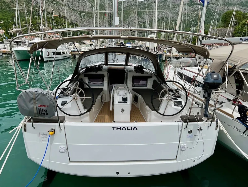 Sun Odyssey 410 Thalia boat image