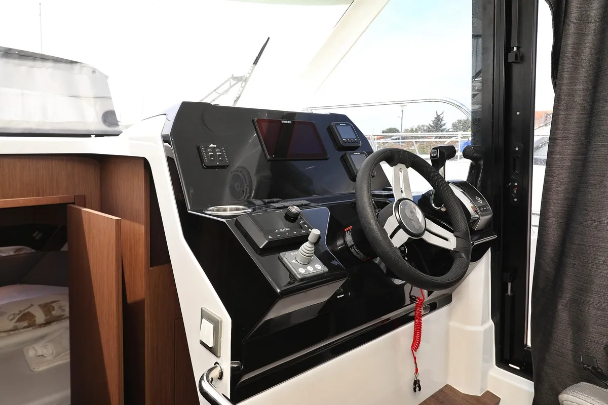 Image slide 42665
