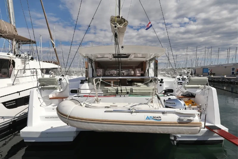 Bali Catsmart Starseeker boat image