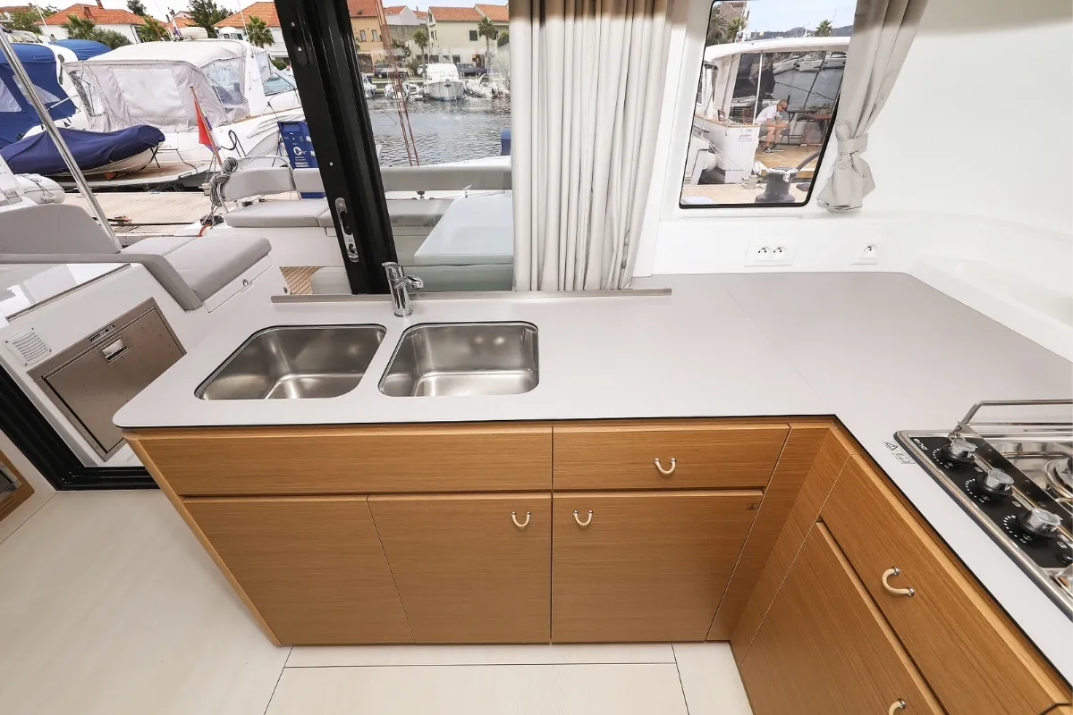 Image slide 43736