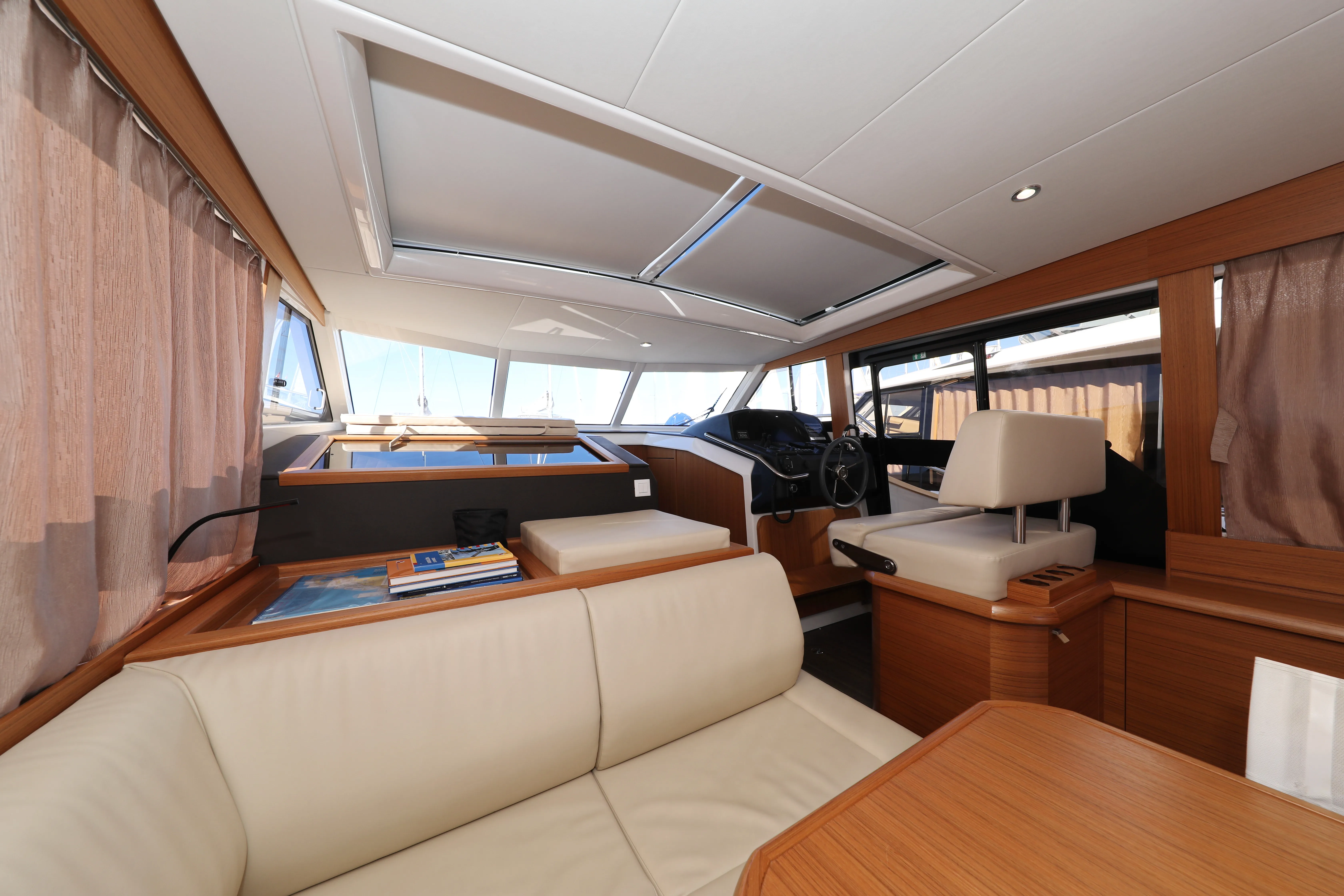 Image slide 44019